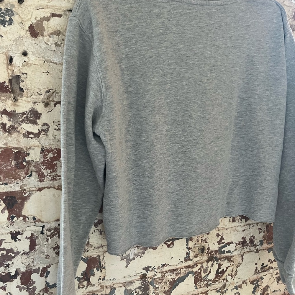 Disney Mickey Mouse Heather Gray cropped Sweatshirt Mickey Santa Hat Sz L - Picture 3 of 9